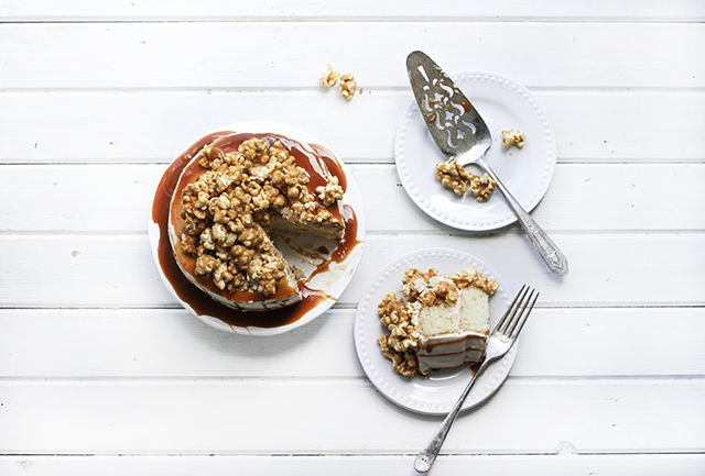 Caramel Popcorn Cake