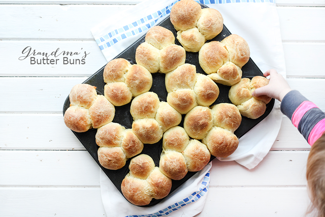 Grandma’s Butter Buns